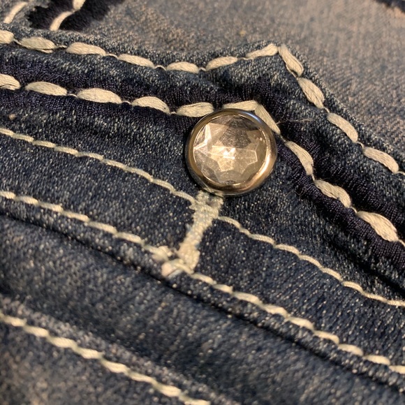 Eighty Eight Perfect Jeans - Picture 3 of 8